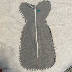 Brand new - Love to Dream swaddle